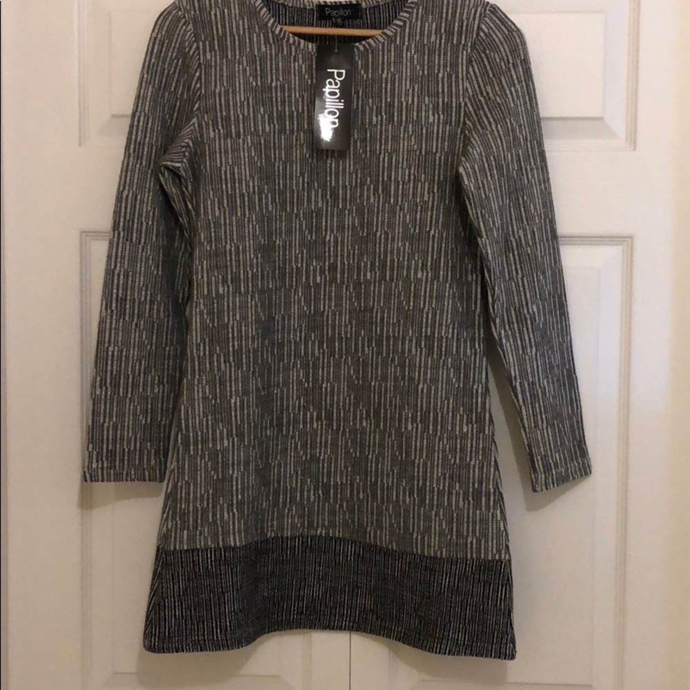 Papillon dress XS NWT